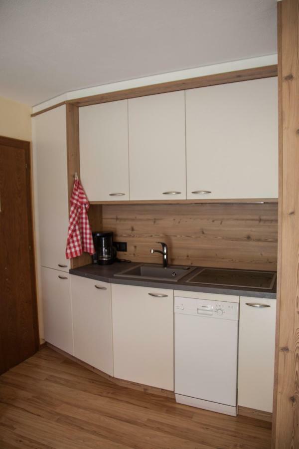 Haus Madeleine Apartment Neustift im Stubaital Luaran gambar