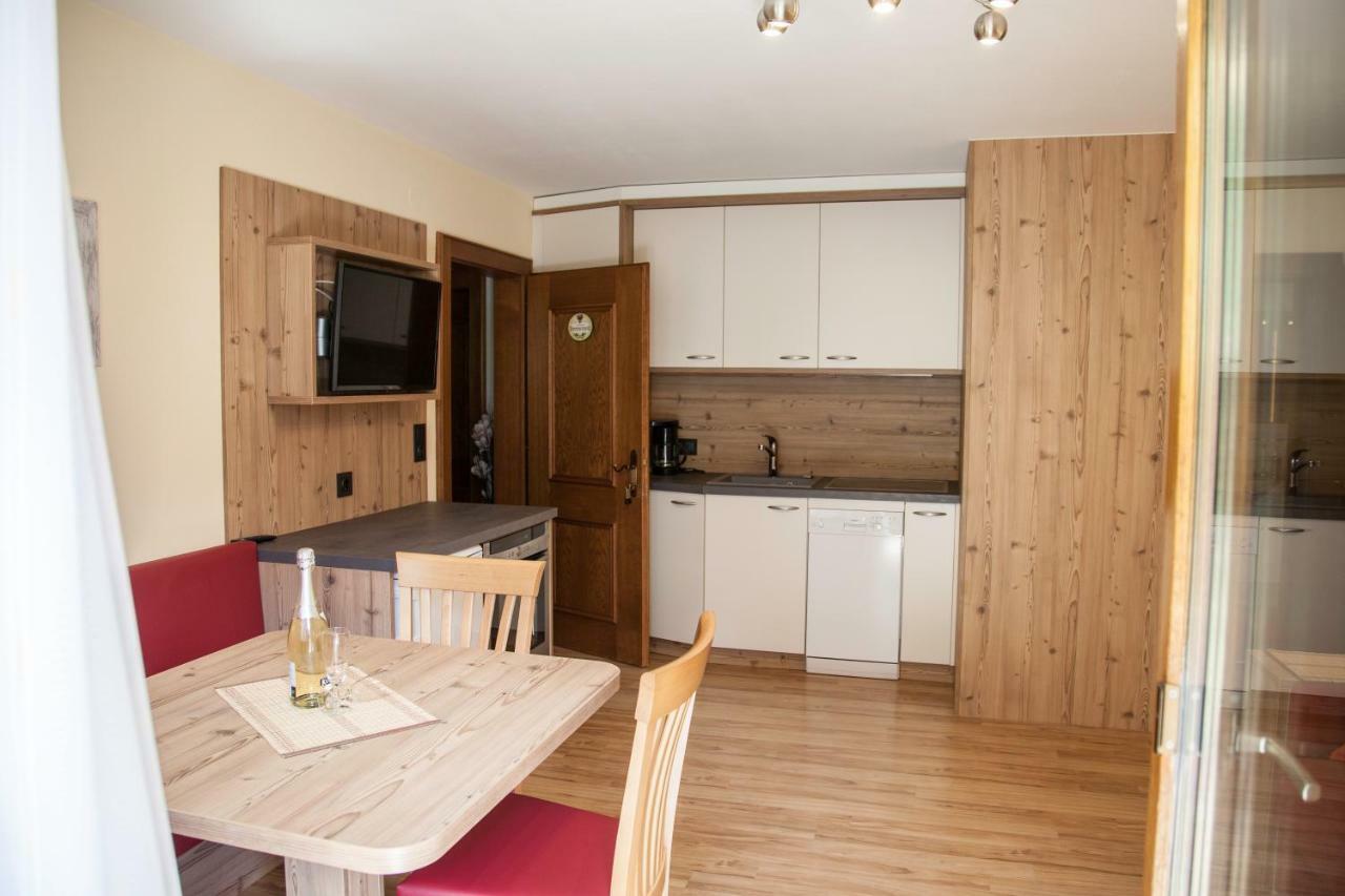 Haus Madeleine Apartment Neustift im Stubaital Luaran gambar